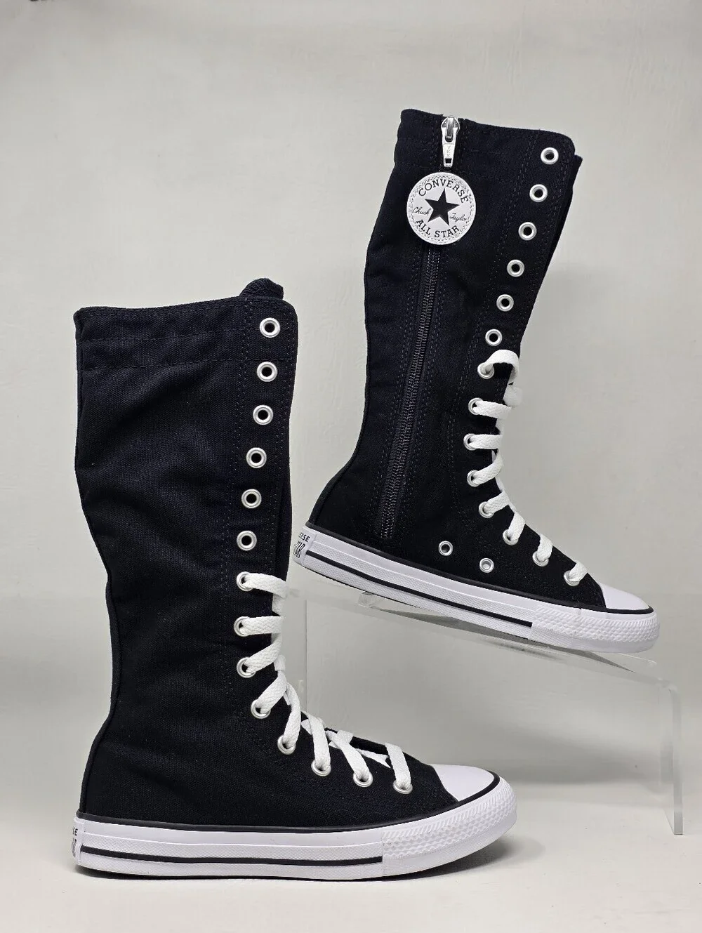 Converse youth size